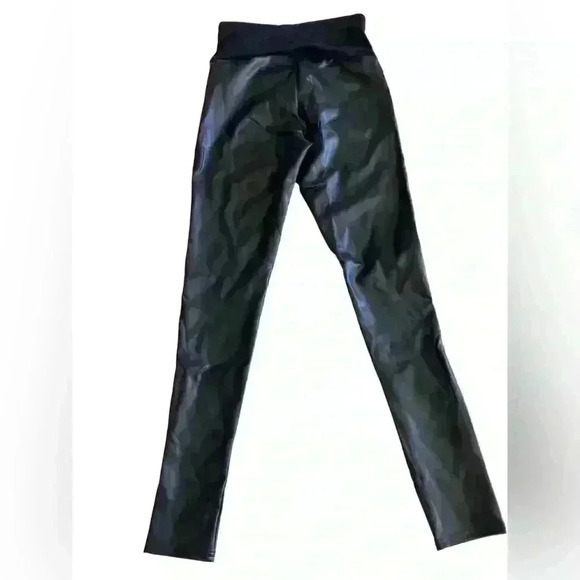 ASSETS by SPANX Women's All Over Faux
Leather Leggings Black - Picture 8 of 8